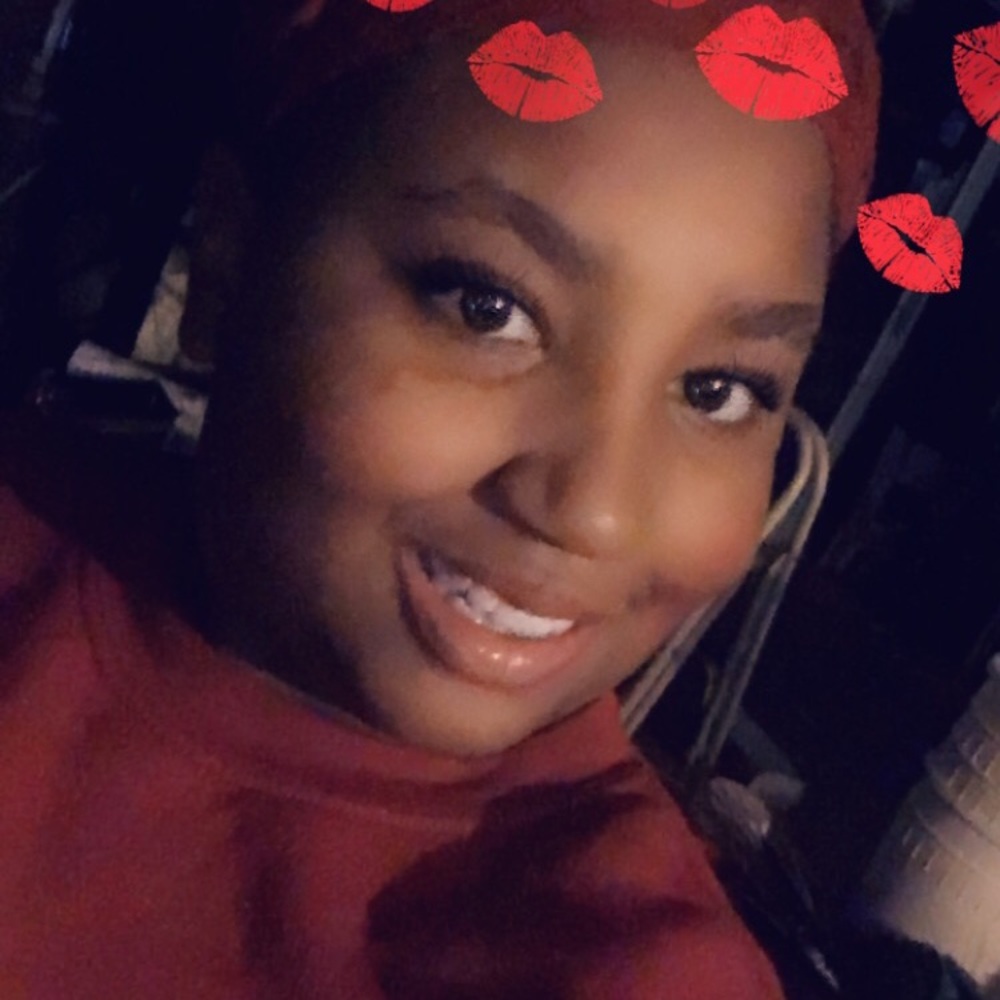 Meet your Posher, Trina
